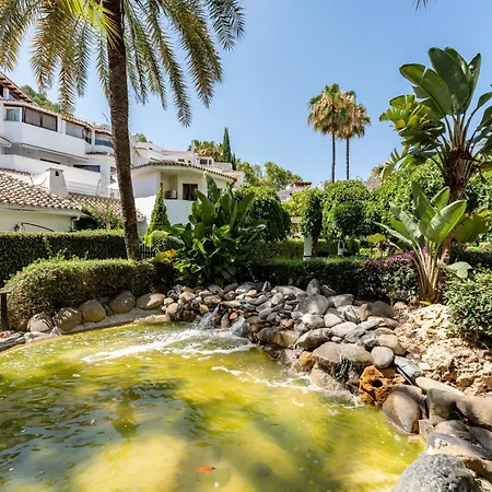Апартаменты Golden Elviria
